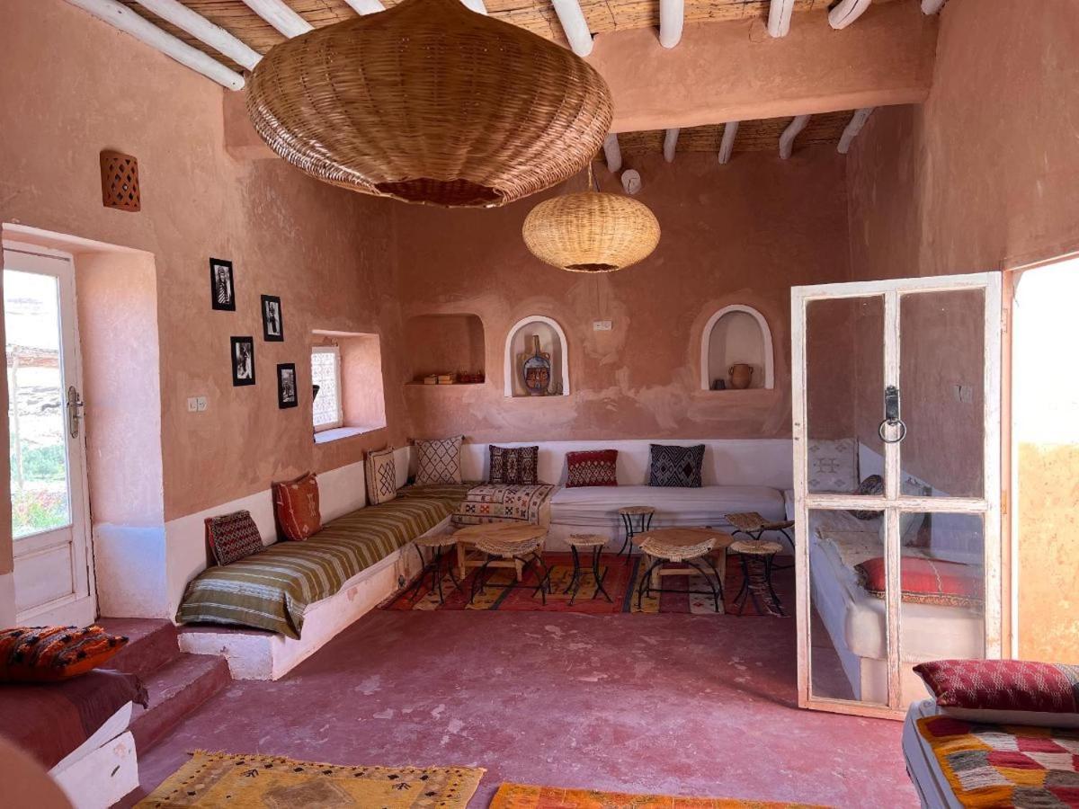 Tigmi Hamid Decouverte Des Traditions Et De La Culture Berbere Ait Benhaddou Exterior photo