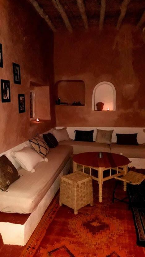 Tigmi Hamid Decouverte Des Traditions Et De La Culture Berbere Ait Benhaddou Exterior photo